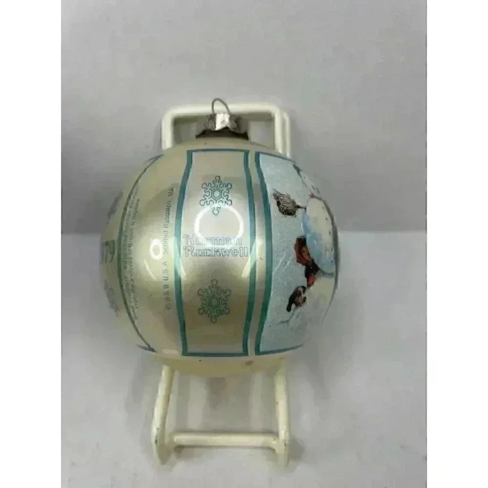 Vintage Norman Rockwell Ornament Snow Sculpture 1979 - Picture 3 of 8